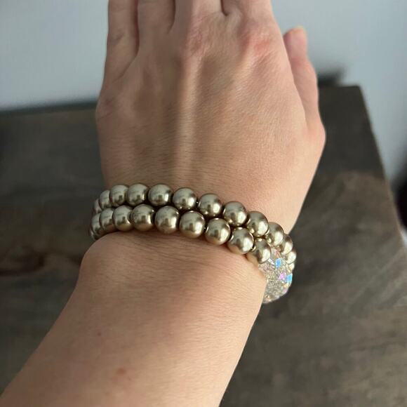 Multilayer Gold Tone Faux Pearl and Clear Beaded Wrap Bracelet - Picture 3 of 4